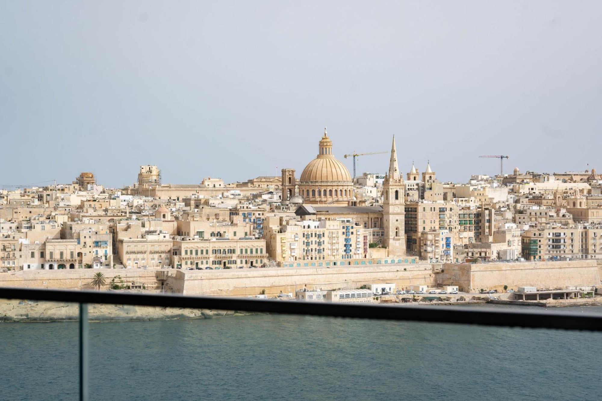 Best View Fortina Luxury Suites Sliema Exterior photo