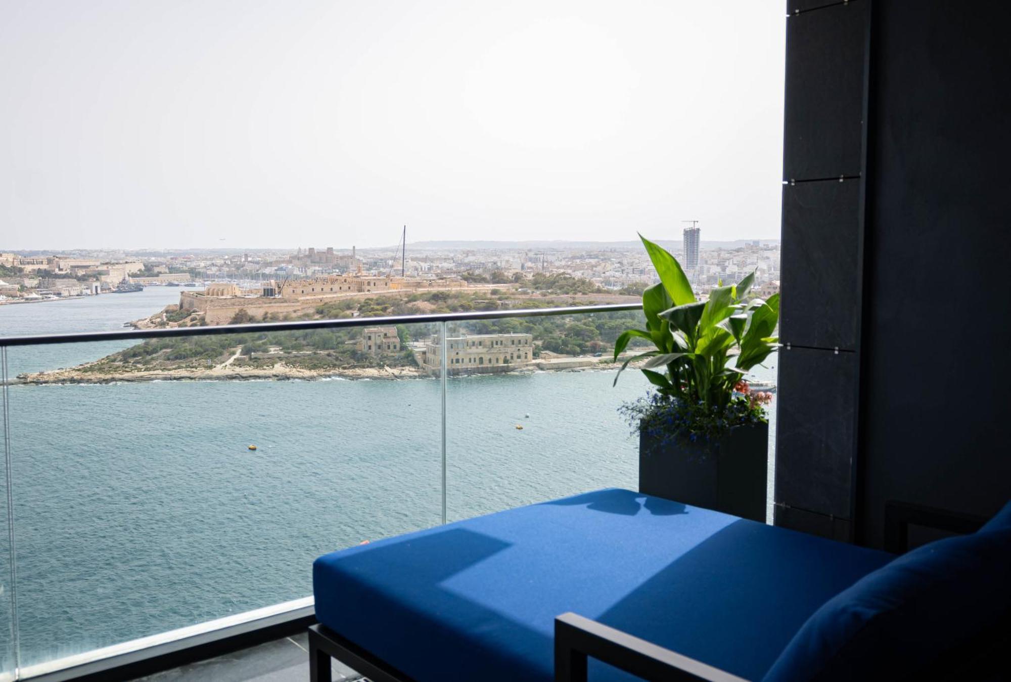 Best View Fortina Luxury Suites Sliema Exterior photo